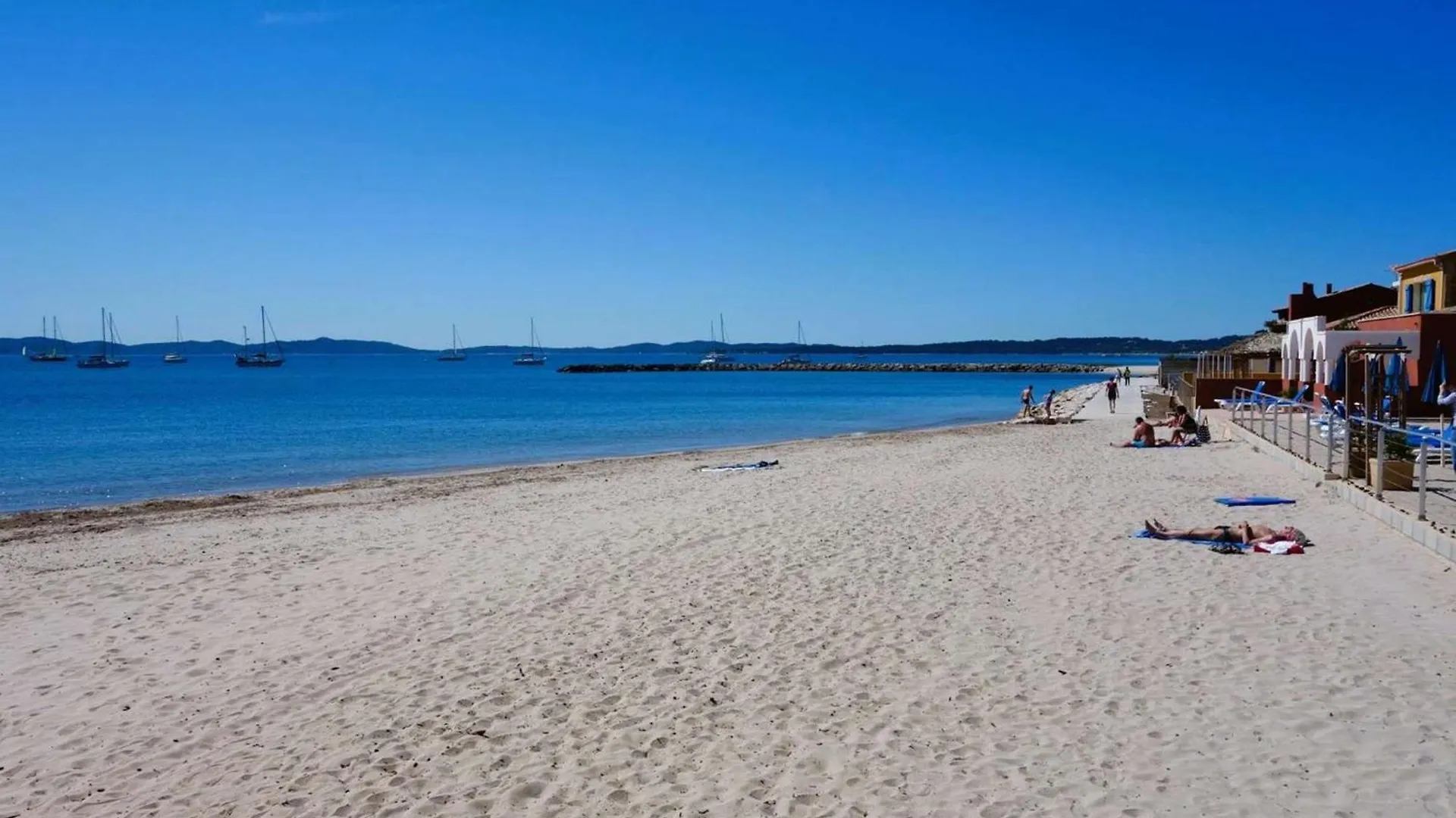 Hyedhi Studio Pour 4 Personnes Avec Vue Mer Sur Le Port D'Hyeres Apartment Hyeres